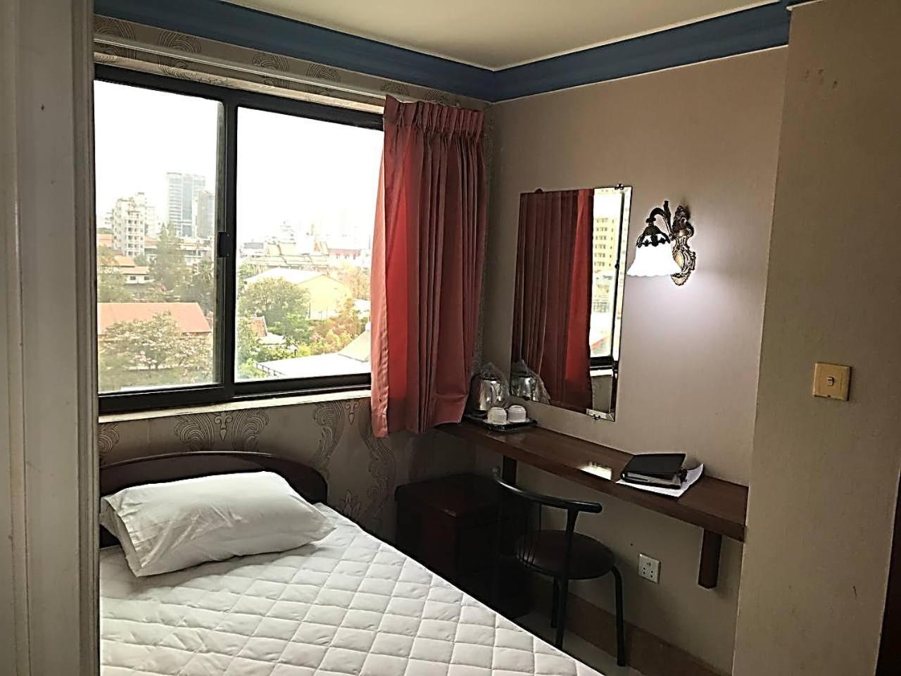 Rs Galaxy Hotel Phnom Penh Extérieur photo